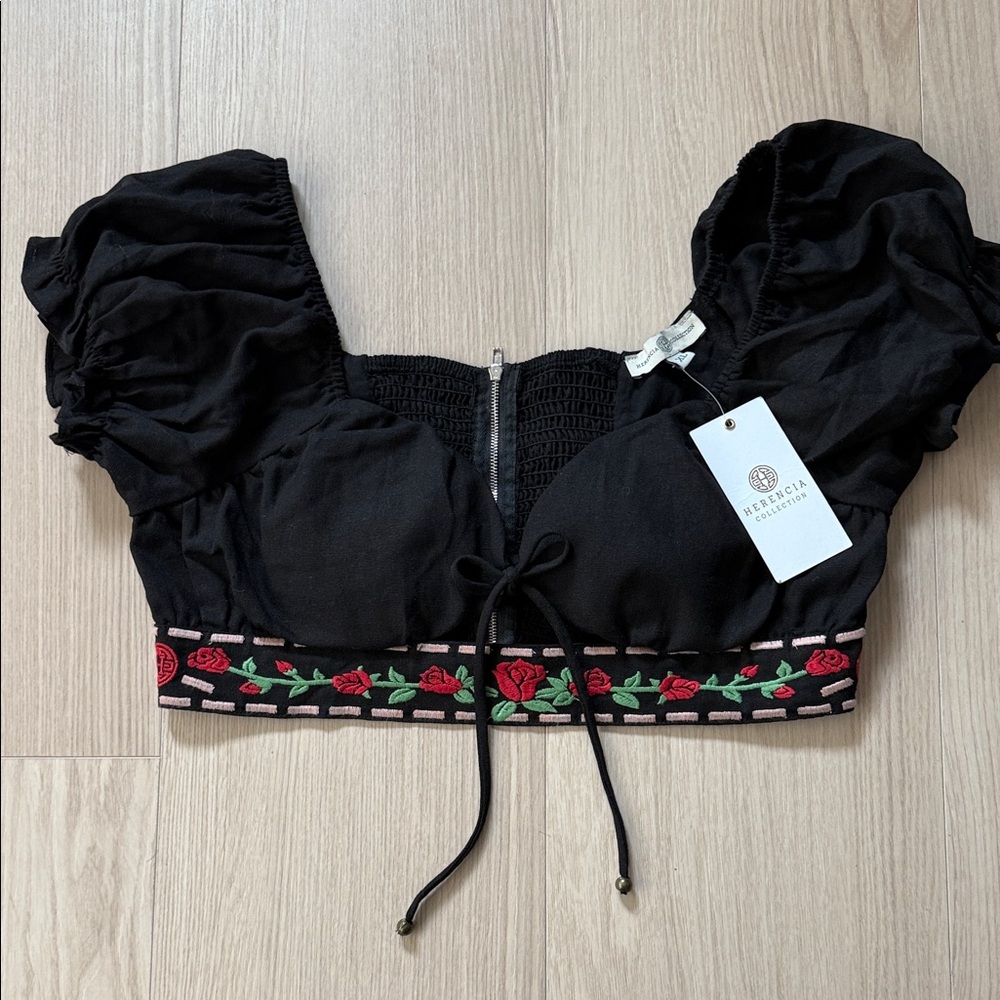 Herencía Clothing Embroidered Crop Top Women’s XL Black Red -Sold Out collection